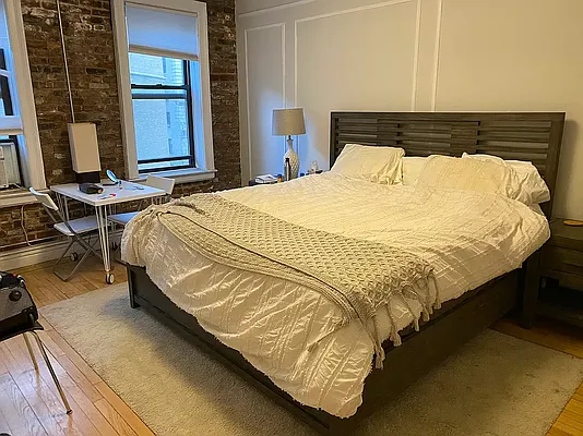 Rented by Corcoran | media 9