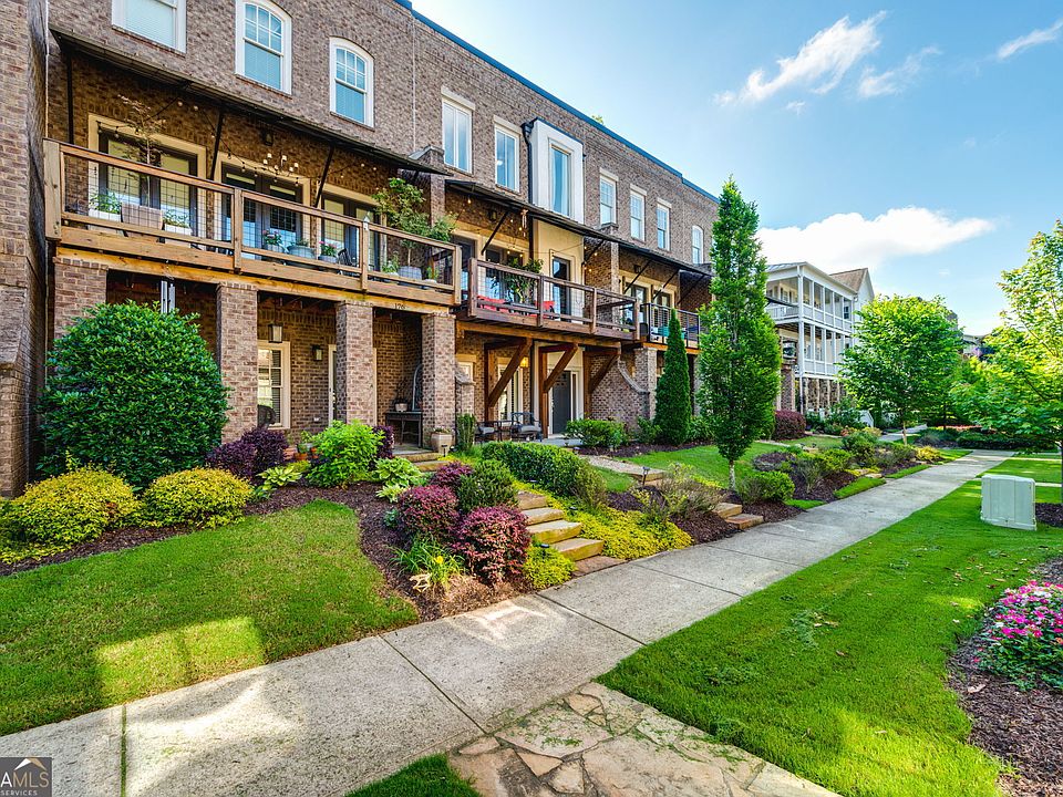 1st image of 180 Easy Pines Way