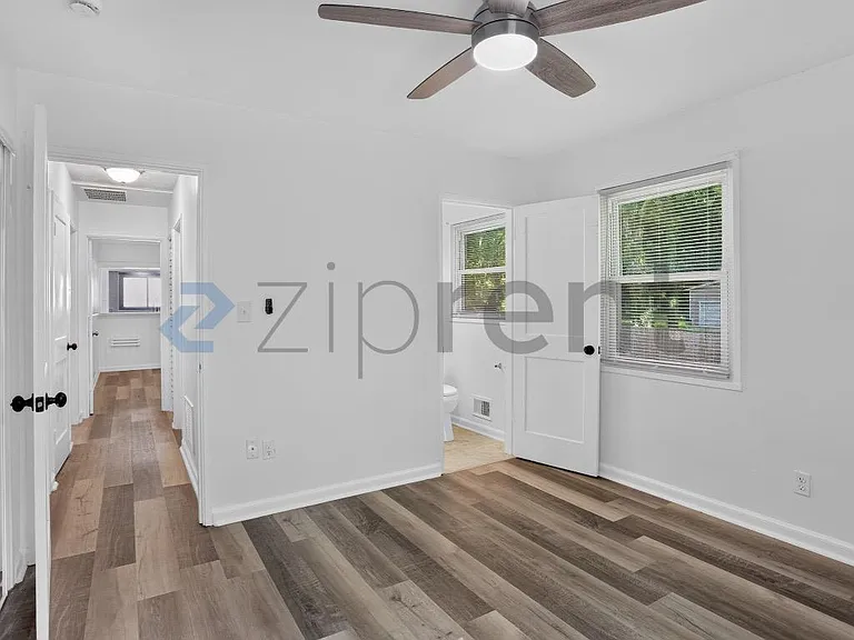 2915 Cascade Rd SW — Photo 17