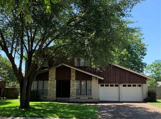 12112 Ridgefair Pl, Farmers Branch, TX 75234
