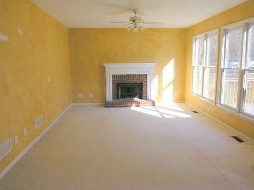 5th image of 1001 Cambridge Ct