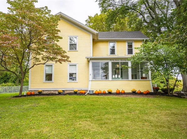 4774 Lyell Rd, Spencerport, NY 14559