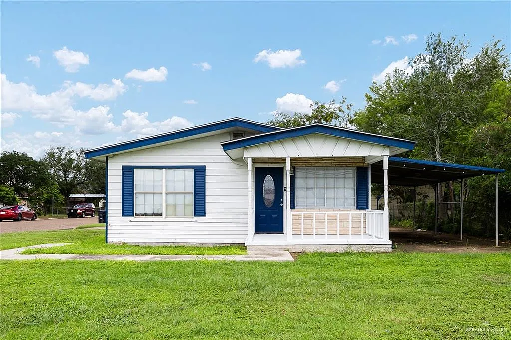 3 bed, 1.0 bath, 1248 sqft, $950 — Photo 1