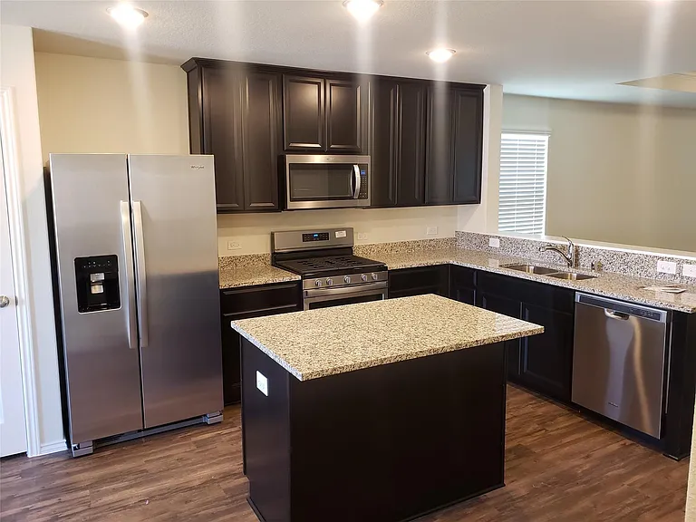 24006 Swather Way — Photo 7