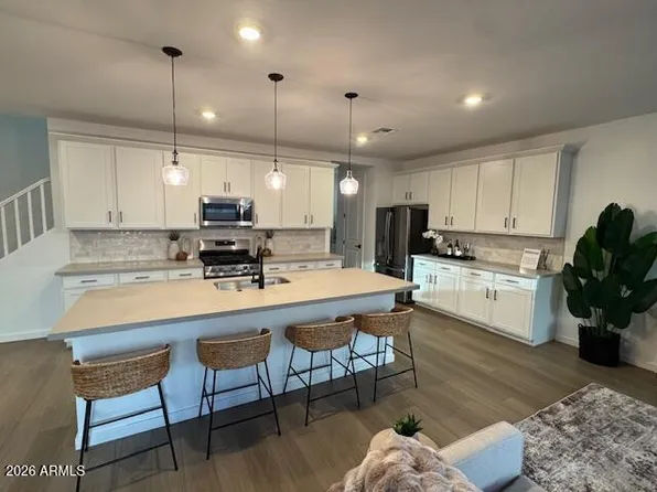 2442 W ROWEL Road, Phoenix, AZ 85085