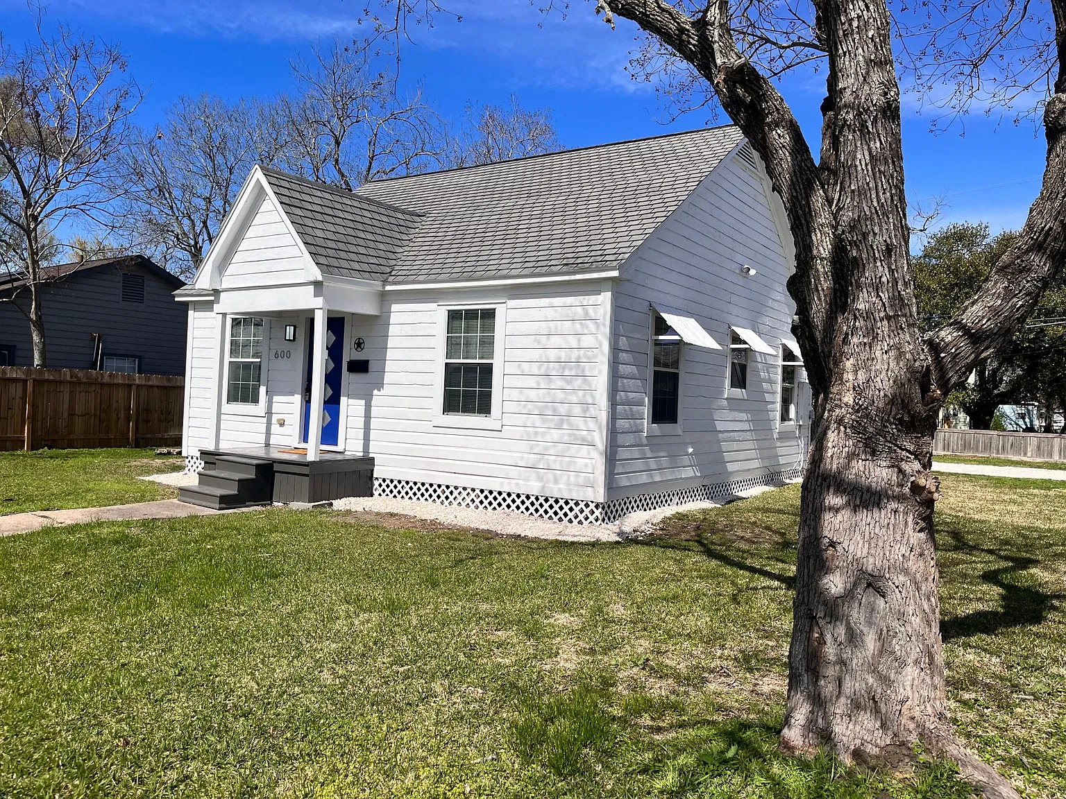 600 Morrell St — Photo 4