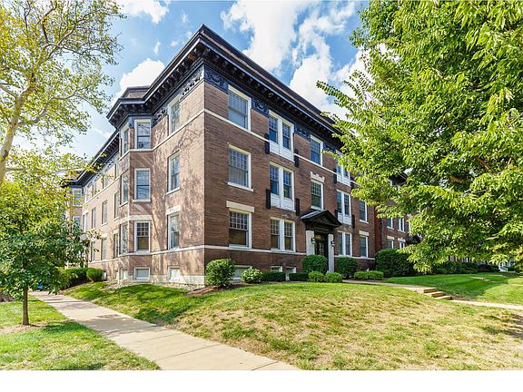 2nd image of 6102-6104 Washington Blvd #301