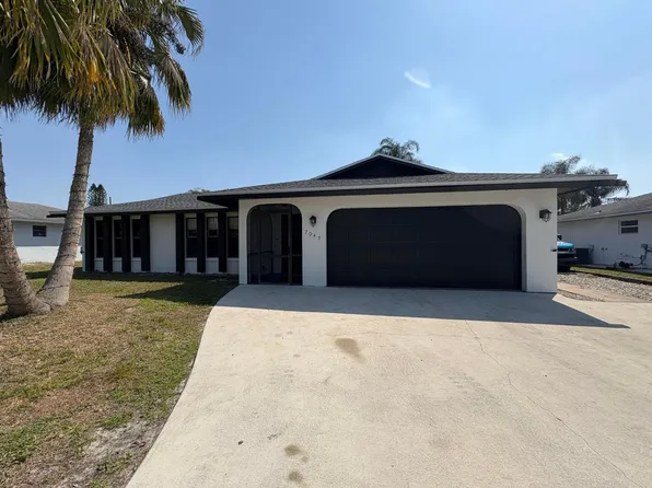 2043 SE Benedictine Street, Port St Lucie, FL 34983