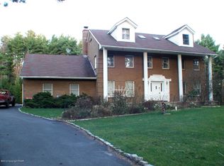 T 488 Rinker Rd, Stroudsburg, PA 18360