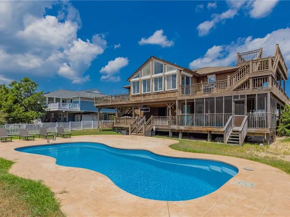 3209 Sandfiddler Rd, Virginia Beach, VA 23456