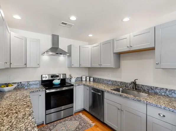 4245 Starboard Ct, Soquel, CA 95073