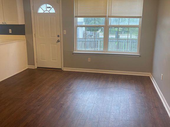 4th image of 125 Watercress Ct