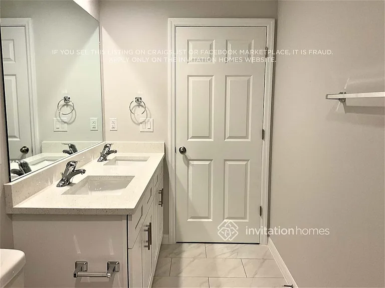542 Fort Pierce St SW — Photo 10