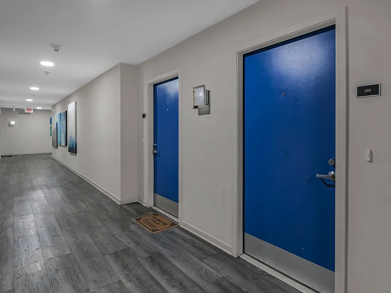 Vista Lofts — Photo 9