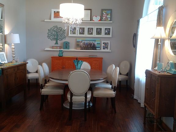 Formal Dining