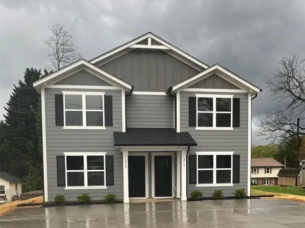 1216-1218 12th St NE, Hickory, NC 28601