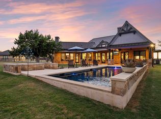 901 Crown Ln, Burnet, TX 78611