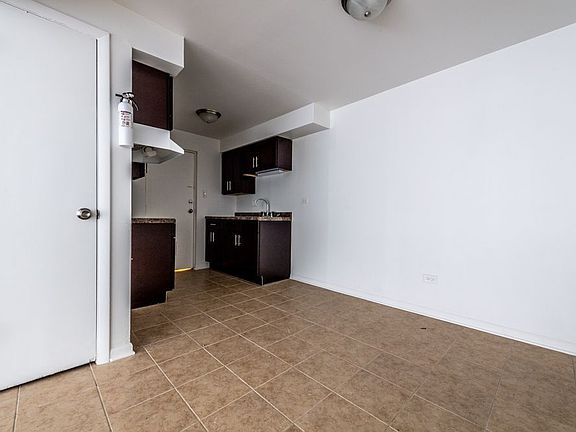 4th image of 15210 Chicago Rd #152122NE