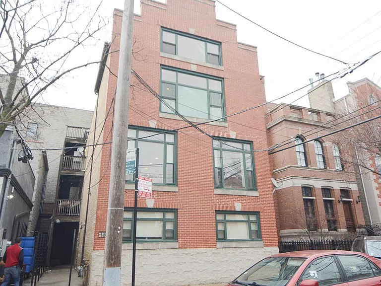1346 W Henderson St #3 — Photo 1