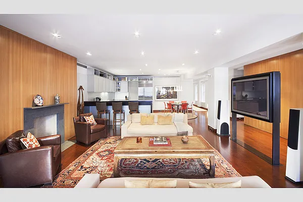 Sold by Stribling | media 23