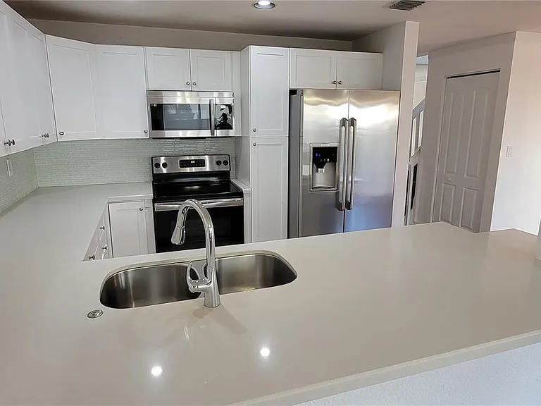 5173 NW 114th Pl — Photo 14