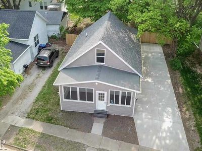 1204 Koch St, Bloomington, IL, 61701