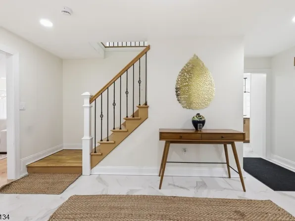 931 Vosseller Ave, Bridgewater Twp., NJ 08836