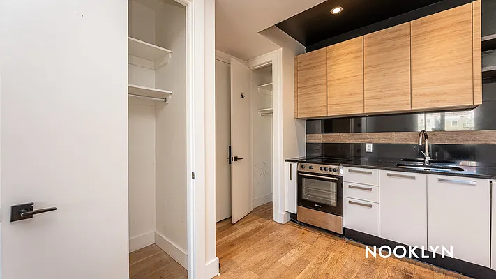 Rented by Nooklyn NYC LLC | media 25