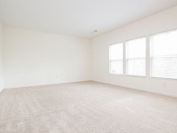 2nd image of 1577 Shire Village Dr