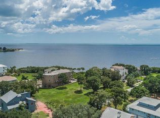 1717 Grand Central Dr, Tarpon Springs, FL 34689