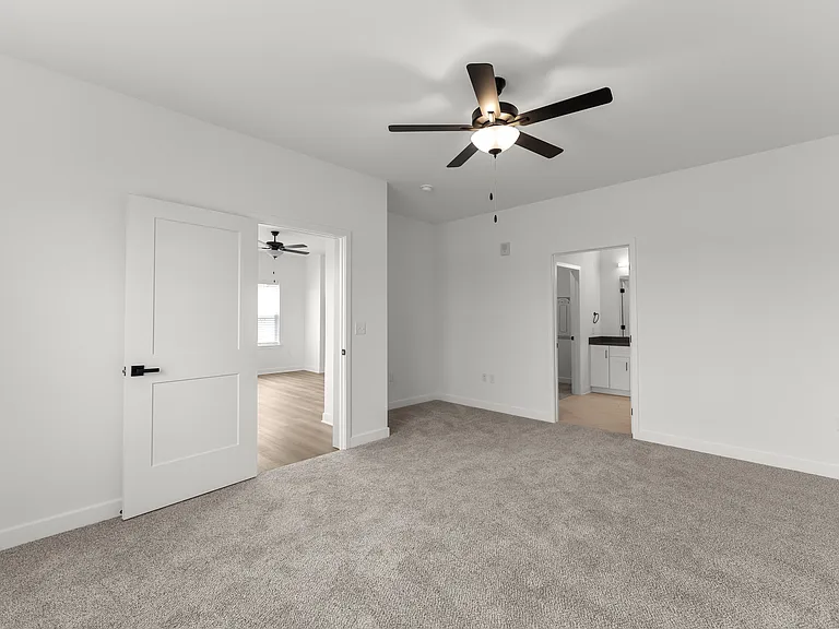 45 at Creekside Apartments — Photo 12