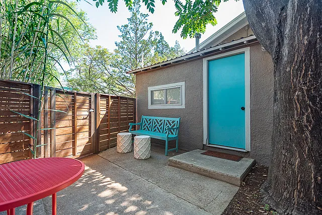 219 Princeton Dr SE — Photo 15