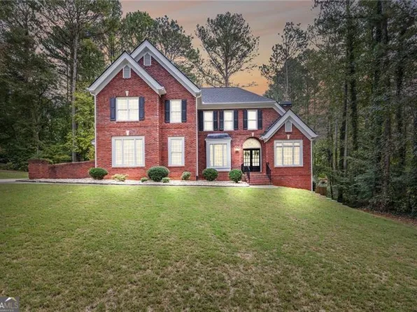 5502 Elders Ridge Dr, Flowery Branch, GA 30542