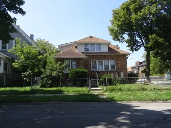 3577 N 19th St, Milwaukee, WI 53206