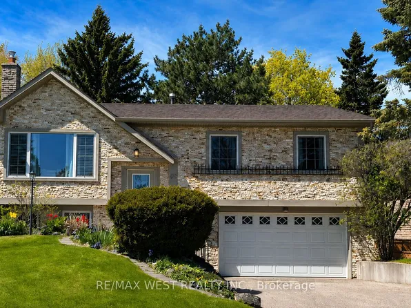 94 White Heather Blvd, Toronto, ON M1V 1P8