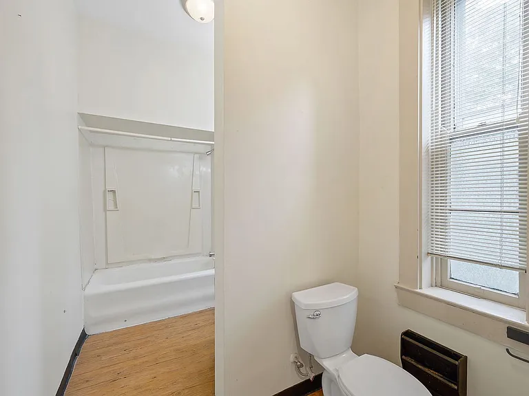 30 E Hollister St #2 — Photo 11