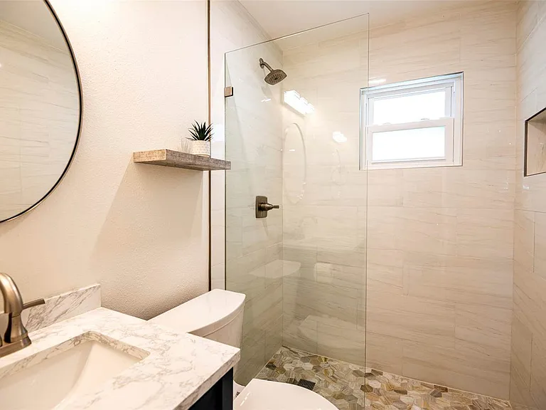569 Bamboo Dr S — Photo 22