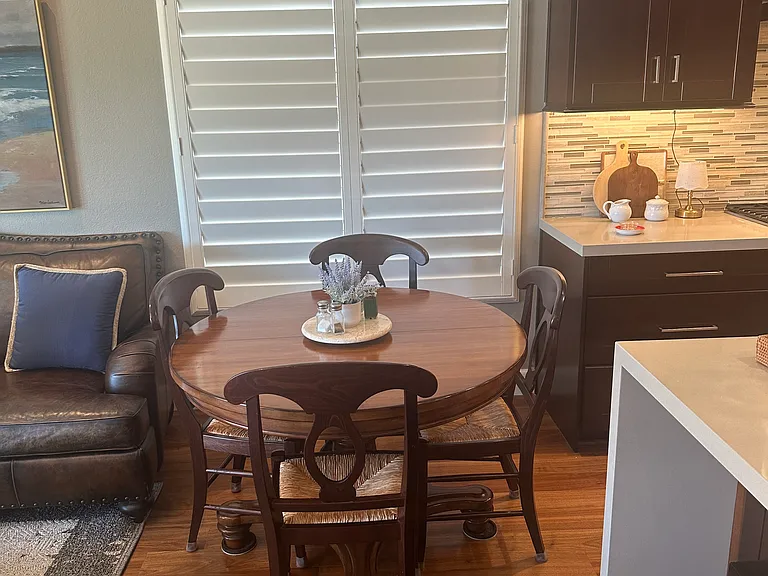 1814 Sweet Briar Pl — Photo 13