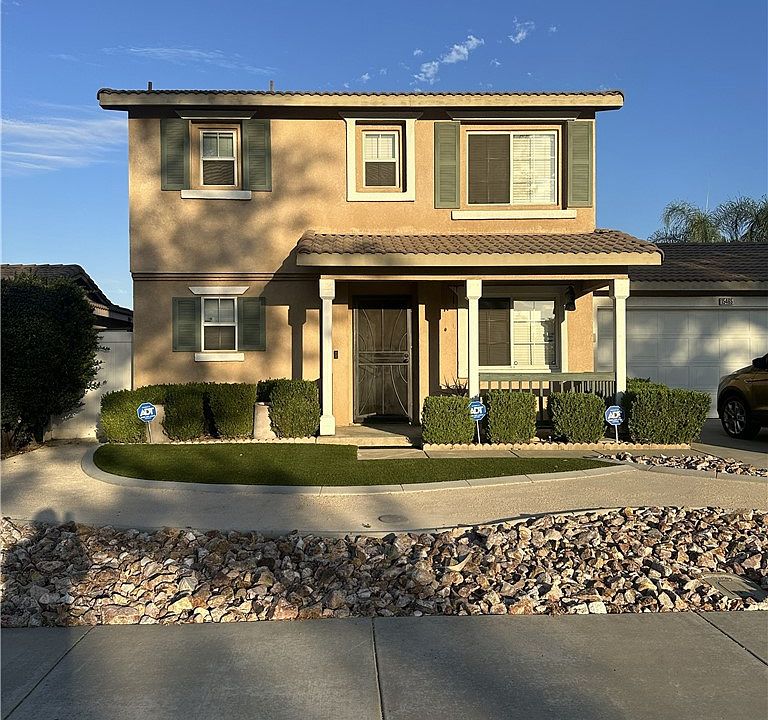 1st image of 15465 Caballo Rd
