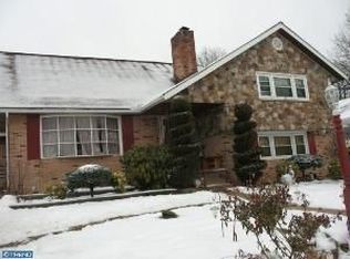 1303 Independence Dr, Reading, PA 19609