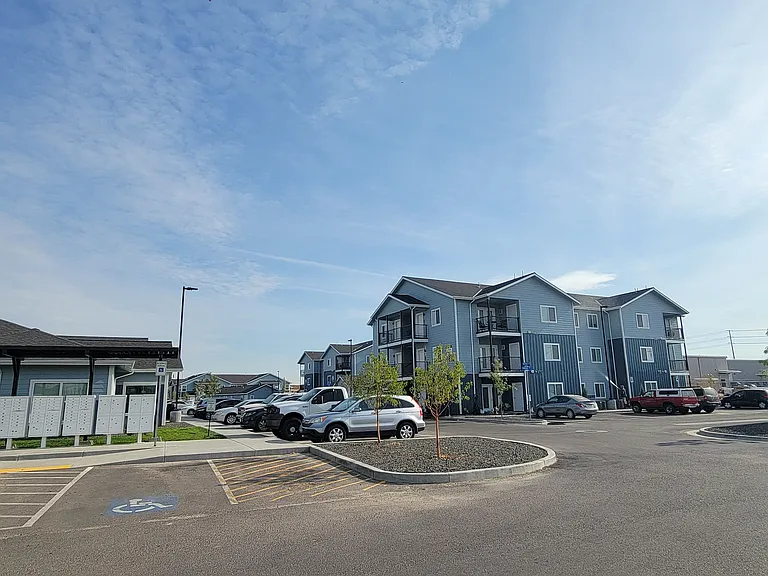 Norfolk Apartments — Photo 11