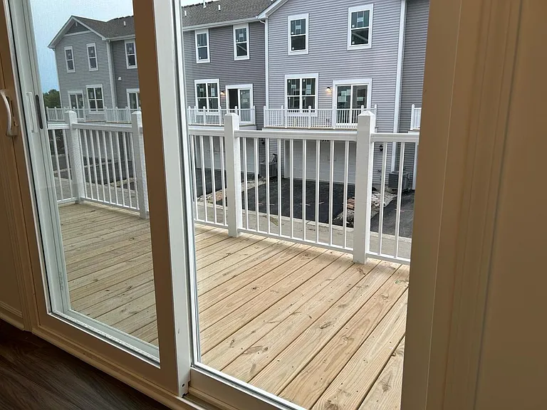 560 Wolverine Dr — Photo 10
