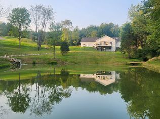 230 Rolling Hills Dr, Christiansburg, VA 24073