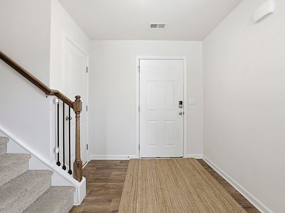 5th image of 4402 Remington Ave