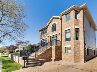 125 Beverly Road, Staten Island, NY 10305