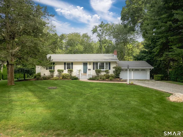 12 Sunset Drive, Old Lyme, CT 06371