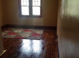 111 E Clinton St APT 3, Clinton, MO 64735