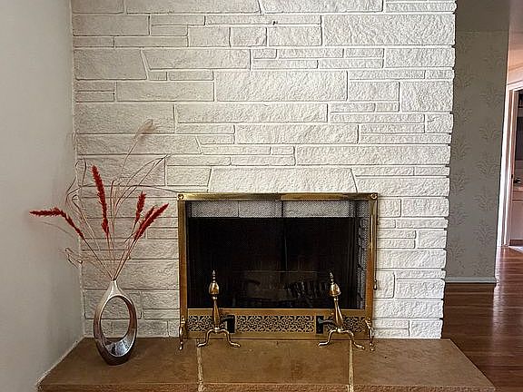 3rd image of 5820 W Oreana Dr