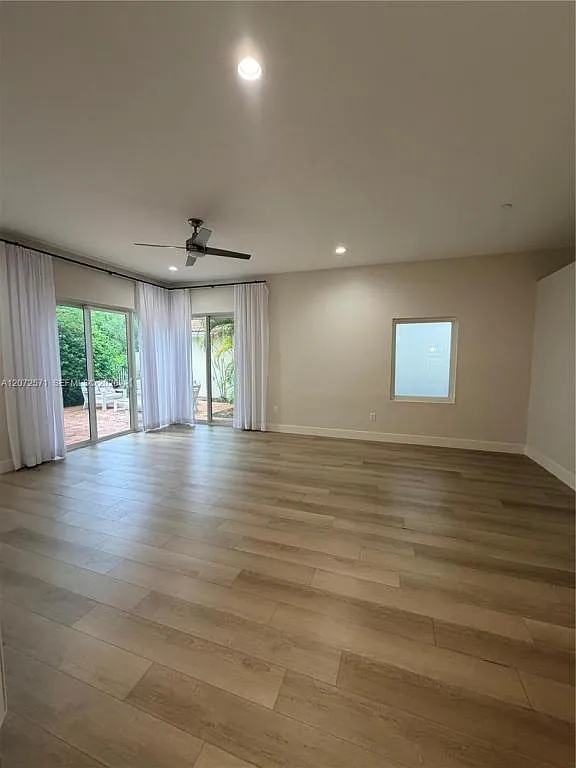 1480 Sweetbay Way #0 — Photo 3