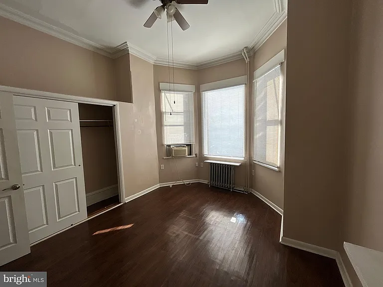 152 N 21st St #2R — Photo 10